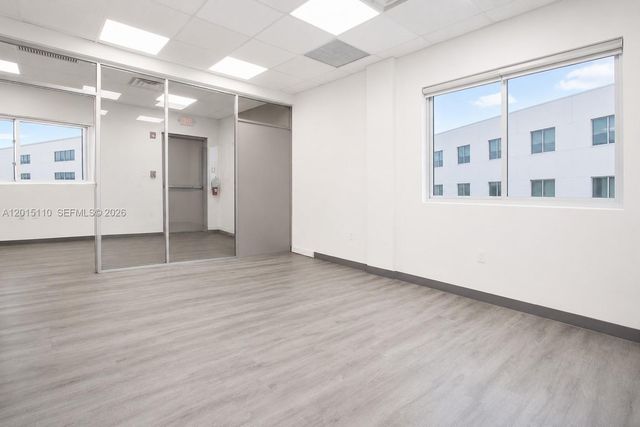 2290 W 8th Avenue, Hialeah, FL 33010