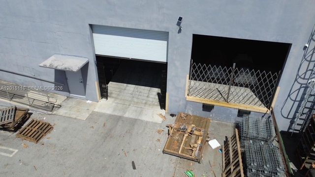 2290 W 8th Avenue, Hialeah, FL 33010
