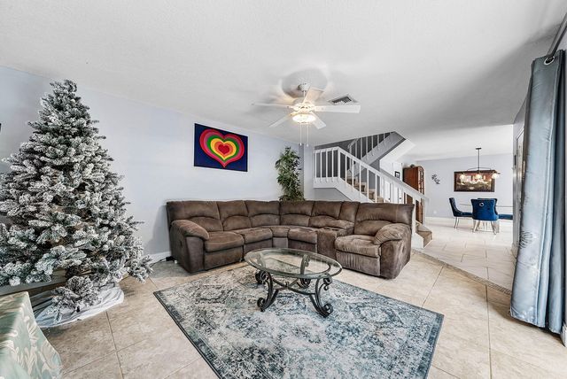 2616 SE 5TH Circle D, Boynton Beach, FL 33435