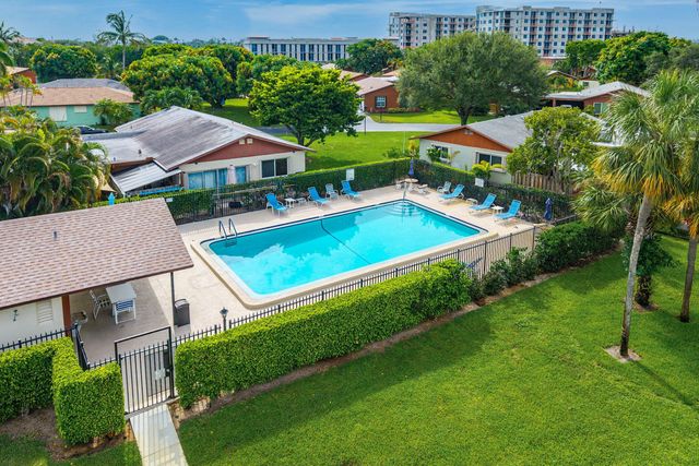 2616 SE 5TH Circle D, Boynton Beach, FL 33435