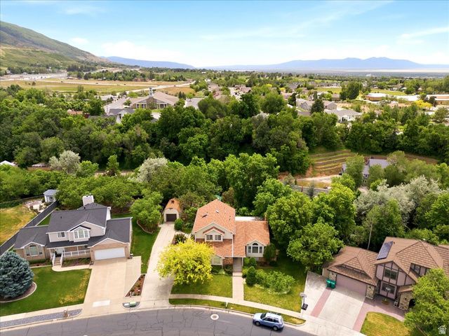 2652 E 1600 N, Layton, UT 84040