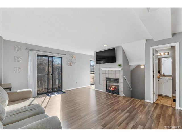 1379 S Idalia St C, Aurora, CO 80017