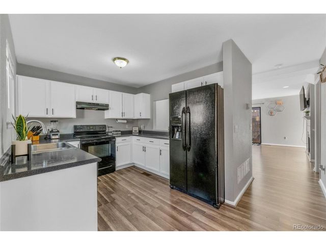 1379 S Idalia St C, Aurora, CO 80017