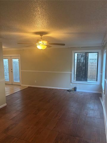 1320 MOUNTAINVIEW 1320, Tampa, FL 33612