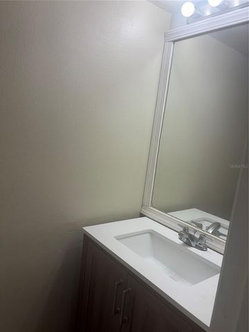 1320 MOUNTAINVIEW 1320, Tampa, FL 33612