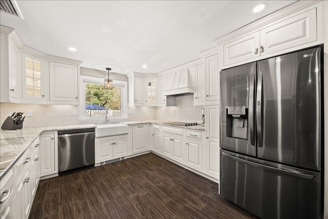 291 Caswell Street, Taunton, MA 02718