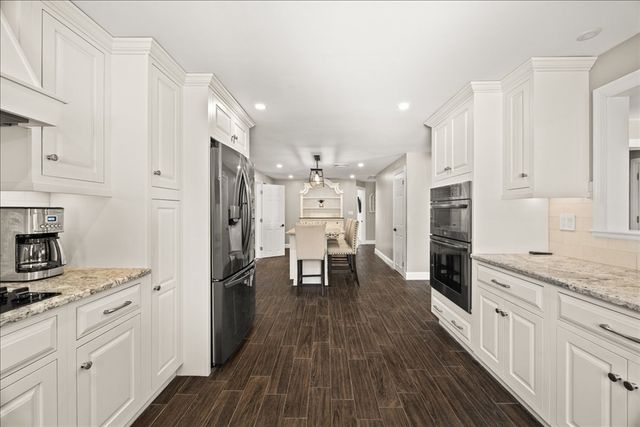 291 Caswell Street, Taunton, MA 02718