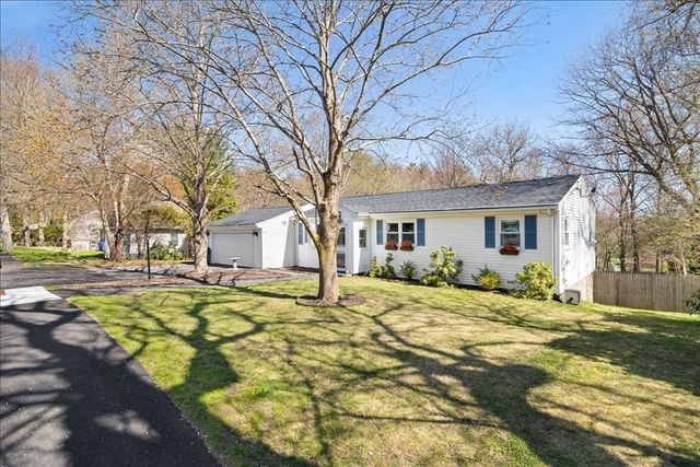 291 Caswell Street, Taunton, MA 02718