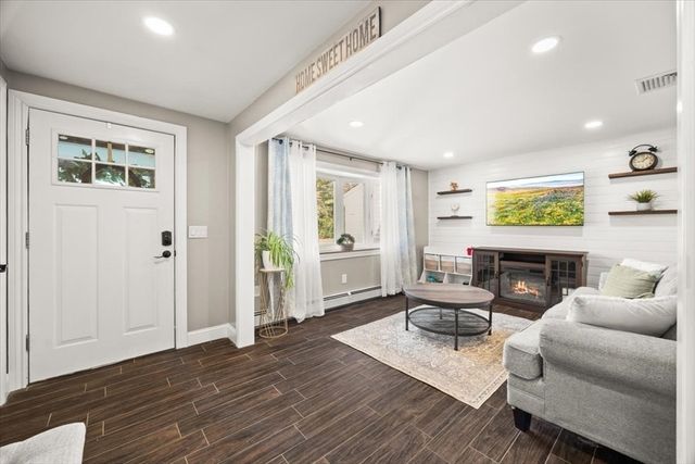 291 Caswell Street, Taunton, MA 02718