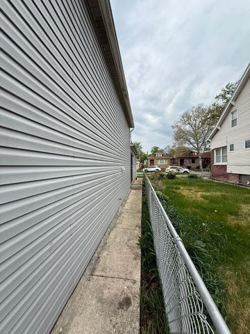 10211 S SANGAMON Street, Chicago, IL 60643