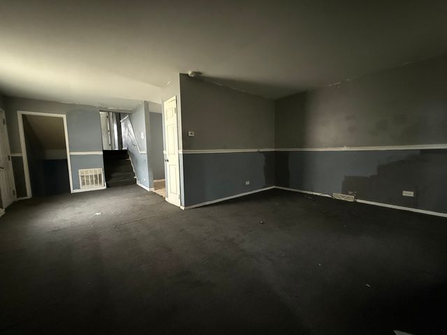 10211 S SANGAMON Street, Chicago, IL 60643