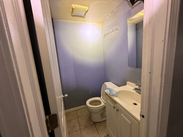 10211 S SANGAMON Street, Chicago, IL 60643