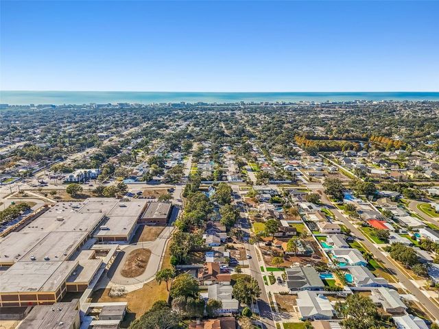 12946 88TH AVENUE, Seminole, FL 33776