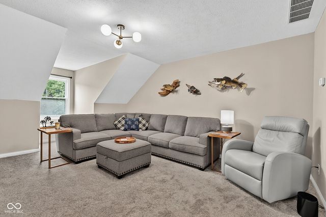 7721 Shagbark Court, Brownsburg, IN 46112