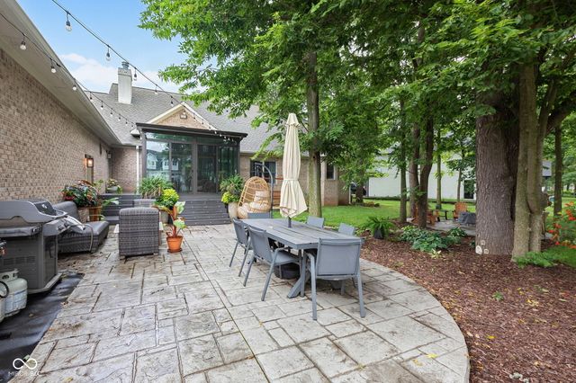 7721 Shagbark Court, Brownsburg, IN 46112