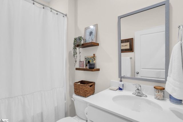 407 Strayhorn Street, Piedmont, SC 29673
