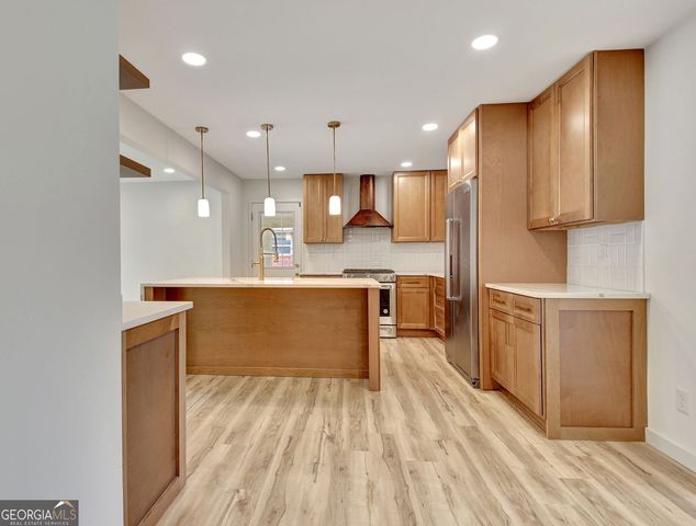183 Pine Street NE, Fairburn, GA 30213