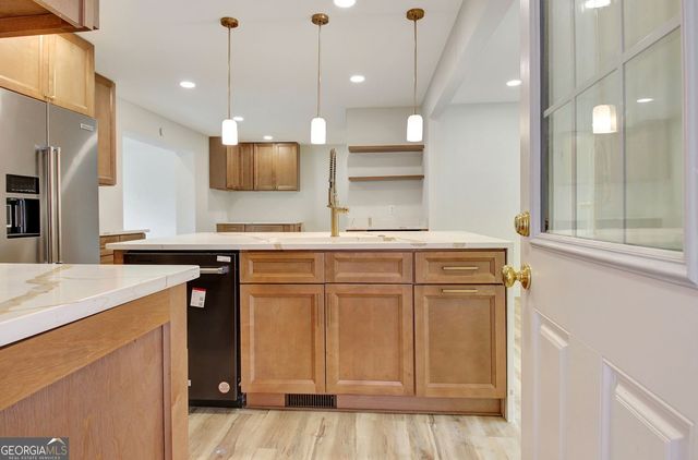 183 Pine Street NE, Fairburn, GA 30213