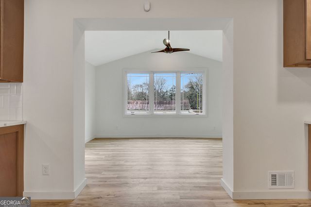 183 Pine Street NE, Fairburn, GA 30213