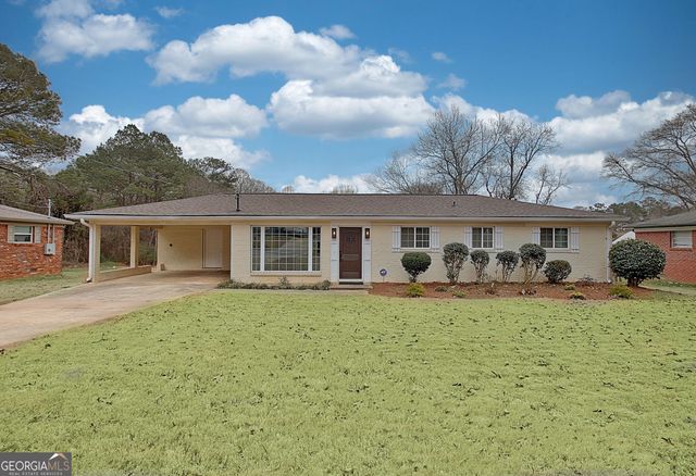 183 Pine Street NE, Fairburn, GA 30213