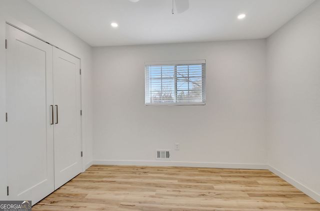 183 Pine Street NE, Fairburn, GA 30213