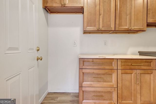 183 Pine Street NE, Fairburn, GA 30213