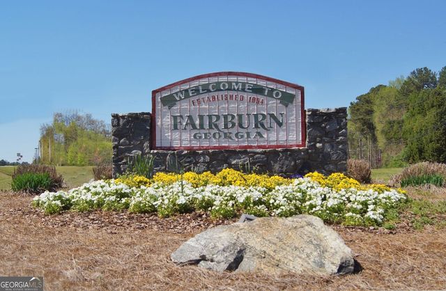 183 Pine Street NE, Fairburn, GA 30213