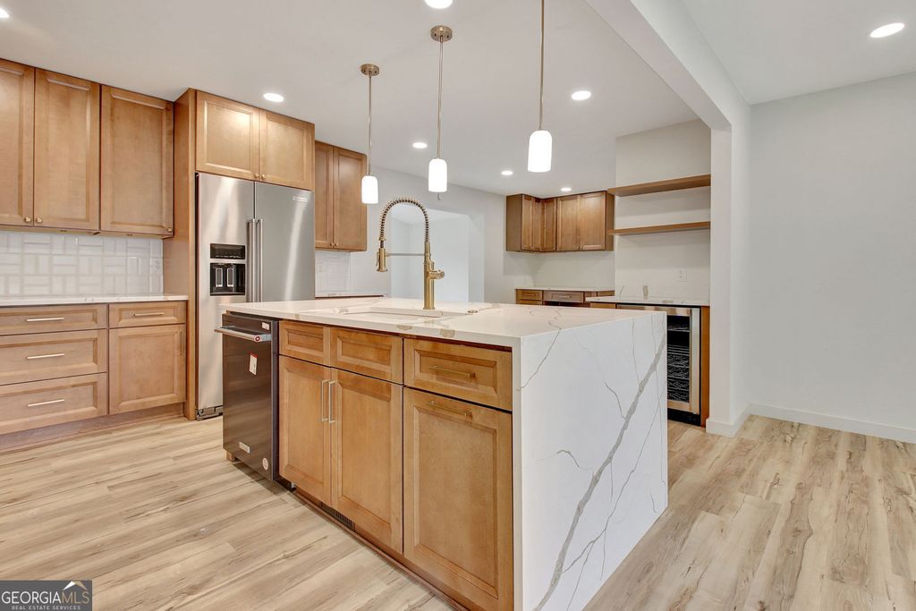 183 Pine Street NE, Fairburn, GA 30213