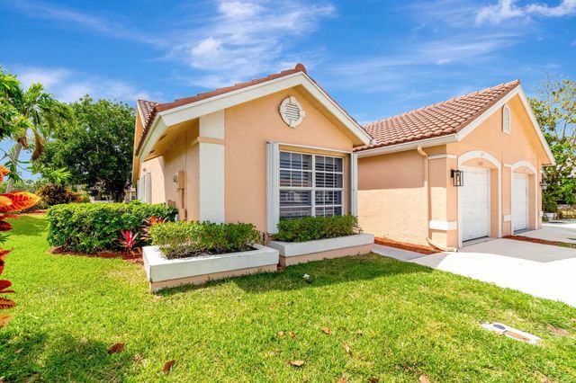 6493 Marissa Circle, Lake Worth, FL 33467