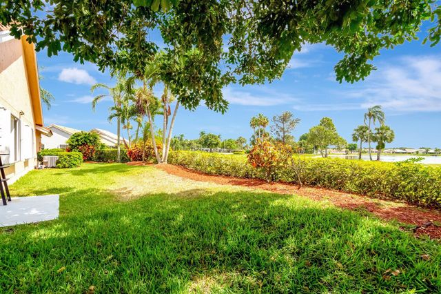 6493 Marissa Circle, Lake Worth, FL 33467