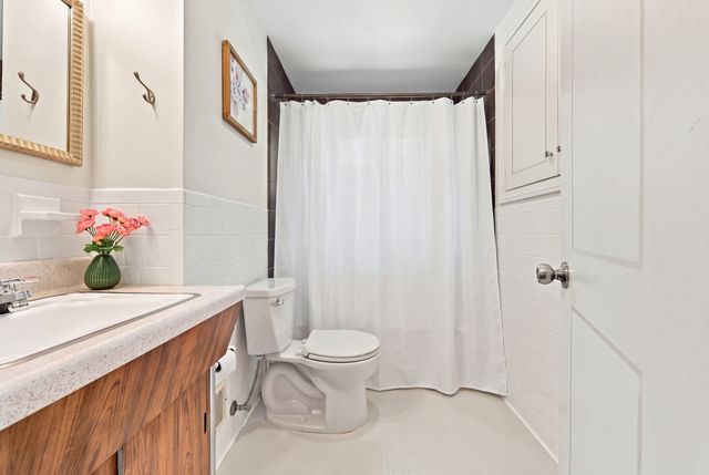 19 Berkeley Road, Framingham, MA 01701