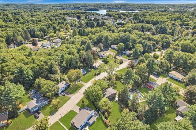 19 Berkeley Road, Framingham, MA 01701