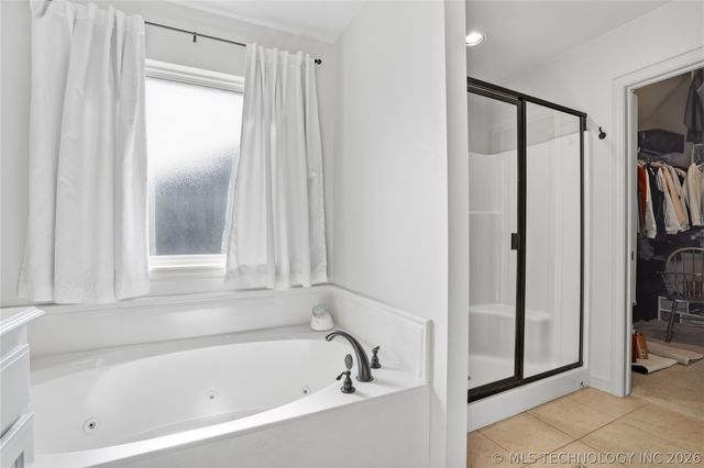 12202 E 70th Street North, Owasso, OK 74055