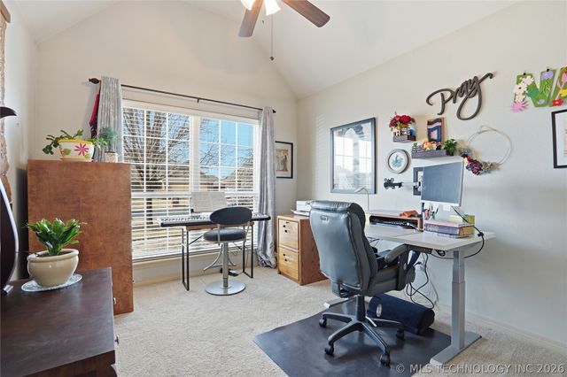 12202 E 70th Street North, Owasso, OK 74055