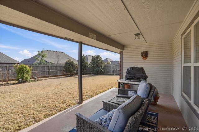 12202 E 70th Street North, Owasso, OK 74055