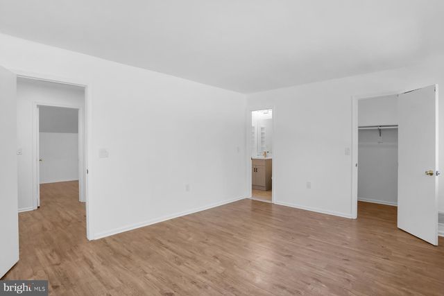 37 TEAL CT, East Windsor, NJ 08520