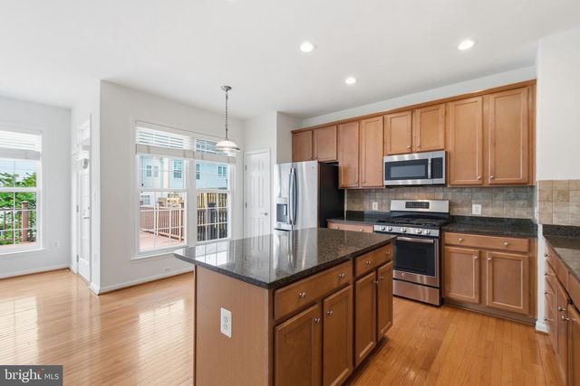 9148 FUREY RD, Lorton, VA 22079