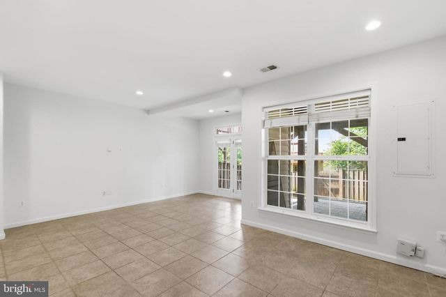 9148 FUREY RD, Lorton, VA 22079