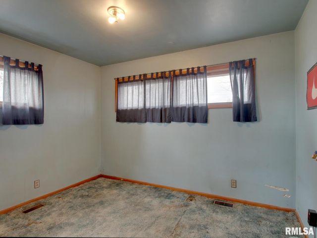 3411 PAYSON Road, Quincy, IL 62305