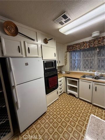 3500 Buchanan Street 30, Riverside, CA 92503