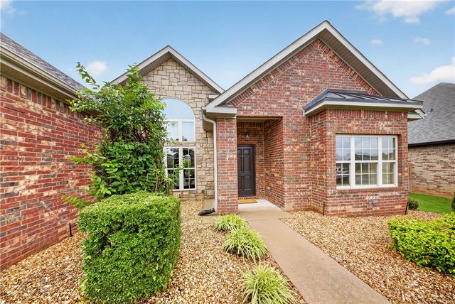 3504 SW Baybridge Cove, Bentonville, AR 72712