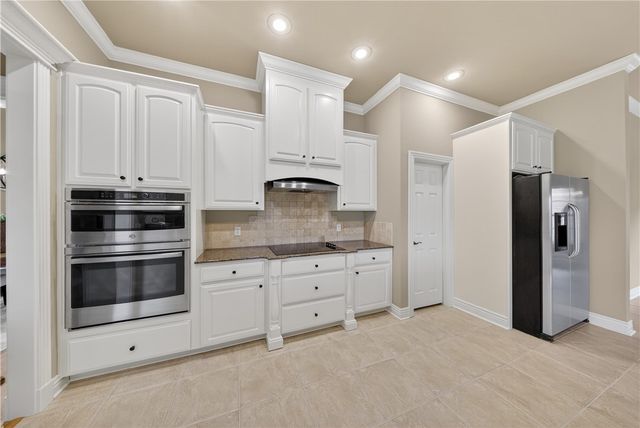 3504 SW Baybridge Cove, Bentonville, AR 72712