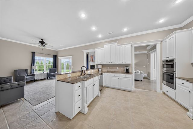 3504 SW Baybridge Cove, Bentonville, AR 72712