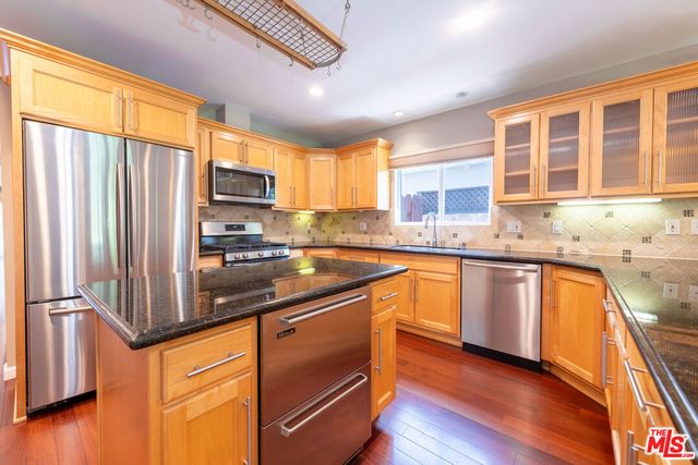 4167 Klump Avenue, North Hollywood, CA 91602