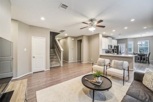 18678 Blue Spruce Lane, Magnolia, TX 77355