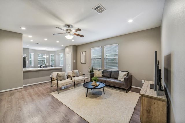 18678 Blue Spruce Lane, Magnolia, TX 77355