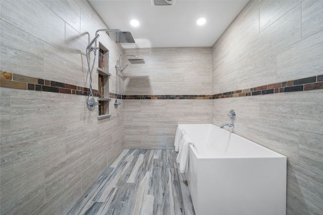 1305 Savannah Drive, Irving, TX 75062