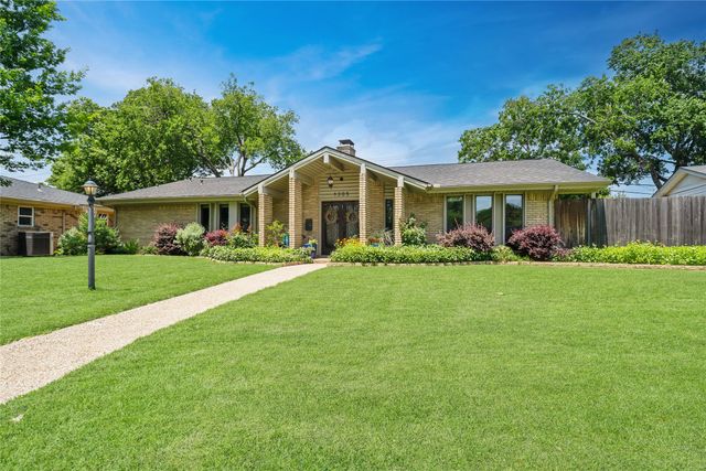 1305 Savannah Drive, Irving, TX 75062