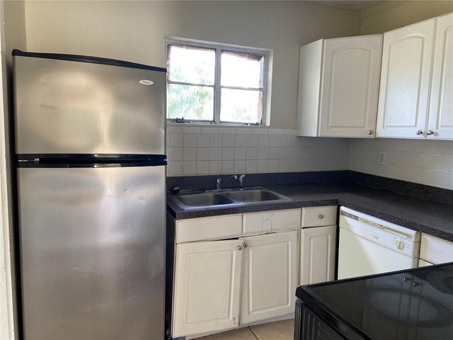 415 4TH AVENUE E, Bradenton, FL 34208