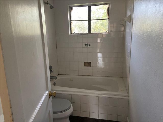 415 4TH AVENUE E, Bradenton, FL 34208